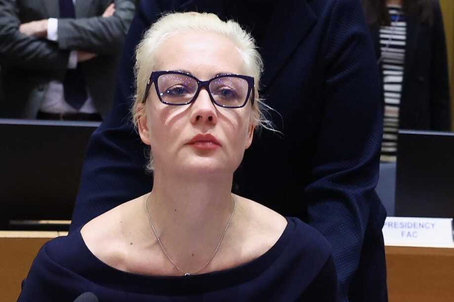 "My political opponent is Vladimir Putin. And I will do everything to make his regime fall as soon as possible," Yulia Navalnaya told the BBC in an interview published on October 21. Source: VK